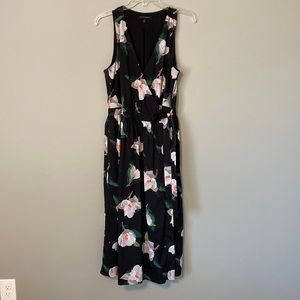 Banana Republic sleeveless wrap dress